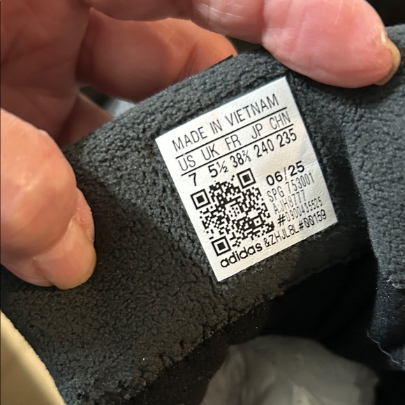 Quechua Men's Black and Gray Athletic Shoes - Picture 9 of 15